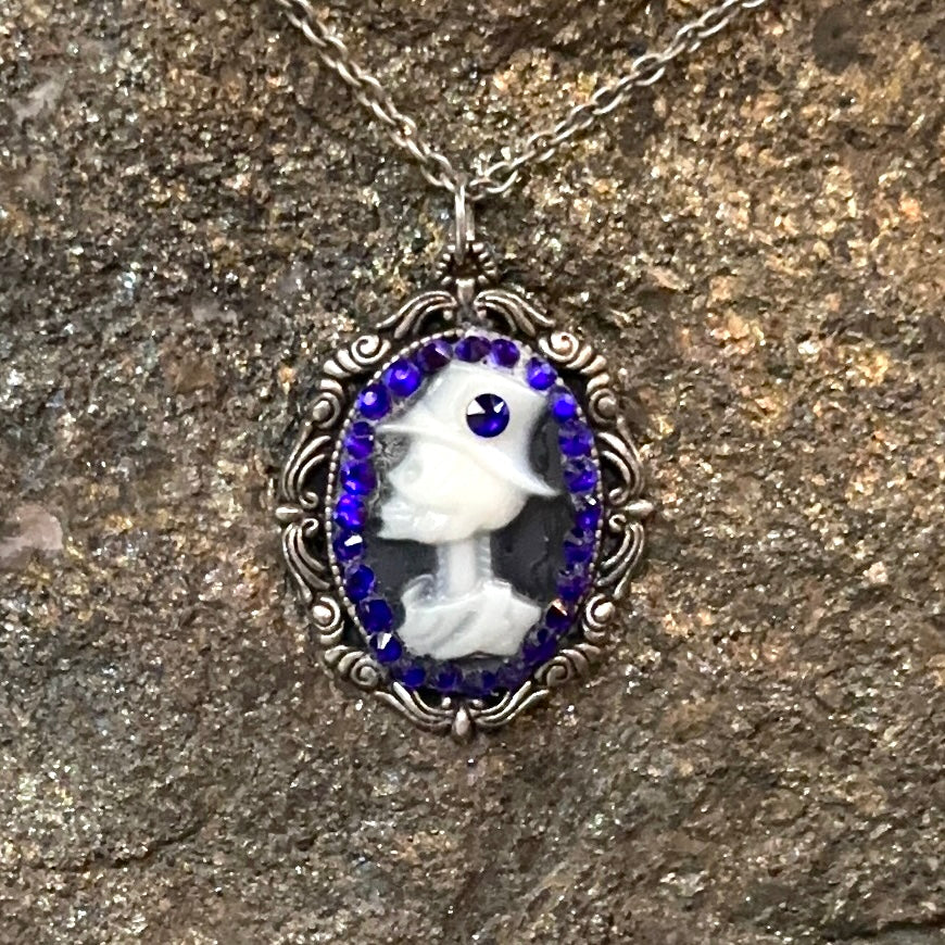 Crypt Cameo