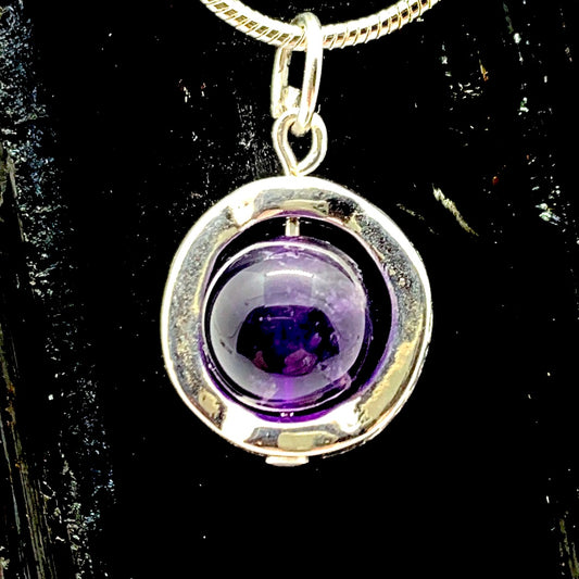 Amethyst Gemstone Spinner Necklace