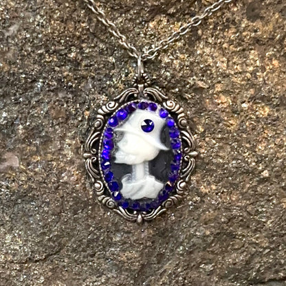 Crypt Cameo