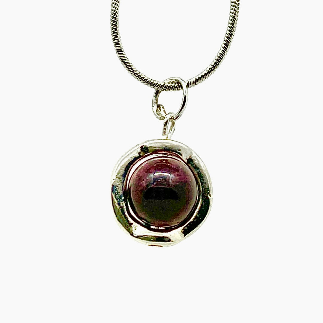 Garnet Gemstone Spinner Necklace